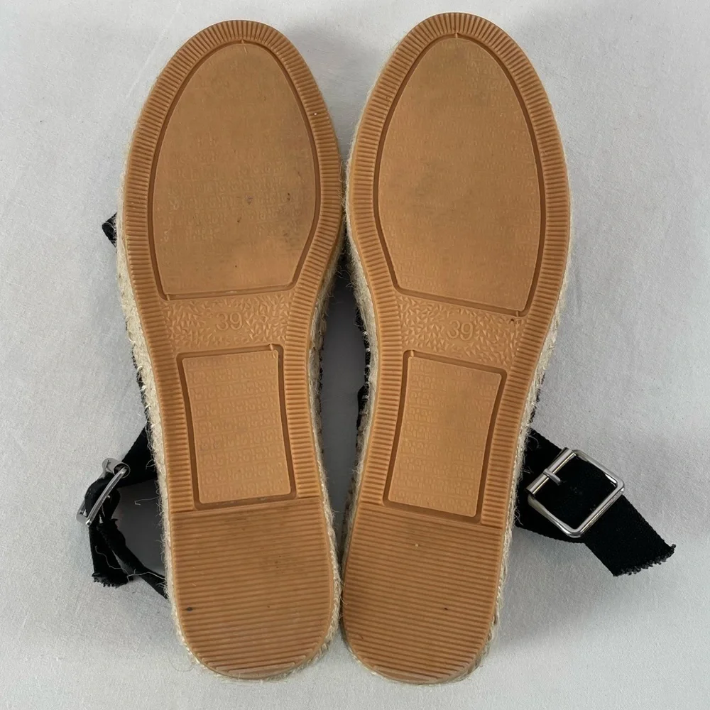 Reserved Canvas Strappy‎ Espadrille Sandal in Black Size 9
